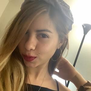 Meet your Posher, Gaby